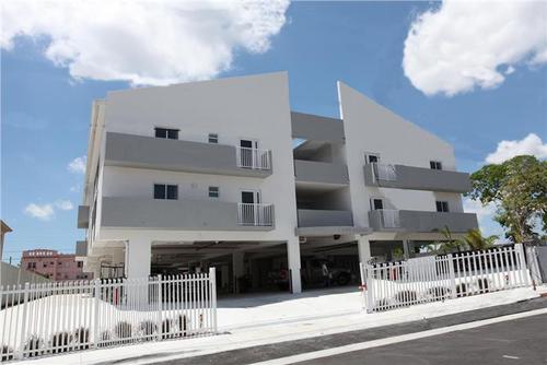 Las Villas Apartments